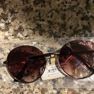 TRUE RELIGION Sunglasses Black Round pink Glitter NWT